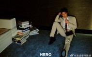 开云体育官方网-汪顺 HERO 创刊号封面：真正的英雄，从来都有双面人生|人物|泳池|锋芒|大片|时尚_新浪新闻