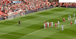 1692455911960052311.gif liv bou 6.gif